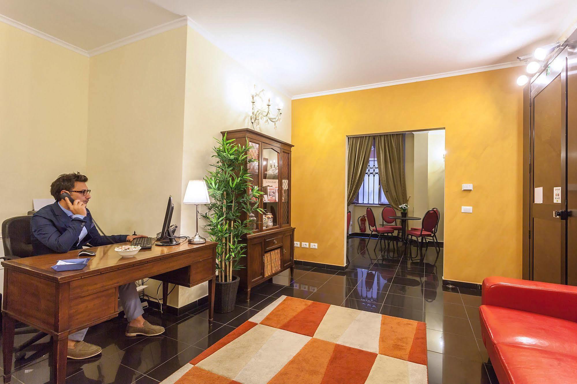 Hotel Regina Giovanna Rome Extérieur photo
